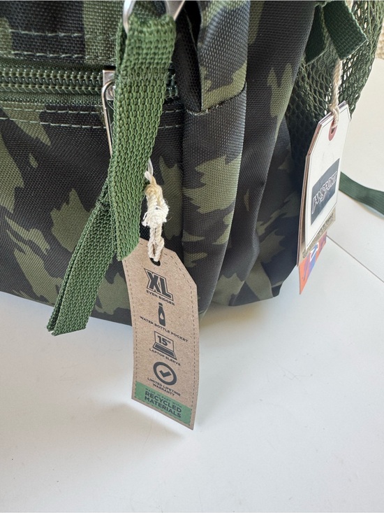 backpacks camouflage jansport Cross Town Plus Backpack - Large Main Compartment, Side Water Bottle Pocket, 15-Inch Padded Laptop Sleeve All the great features of our Big Student JanSport Camouflage Backpack - 16"